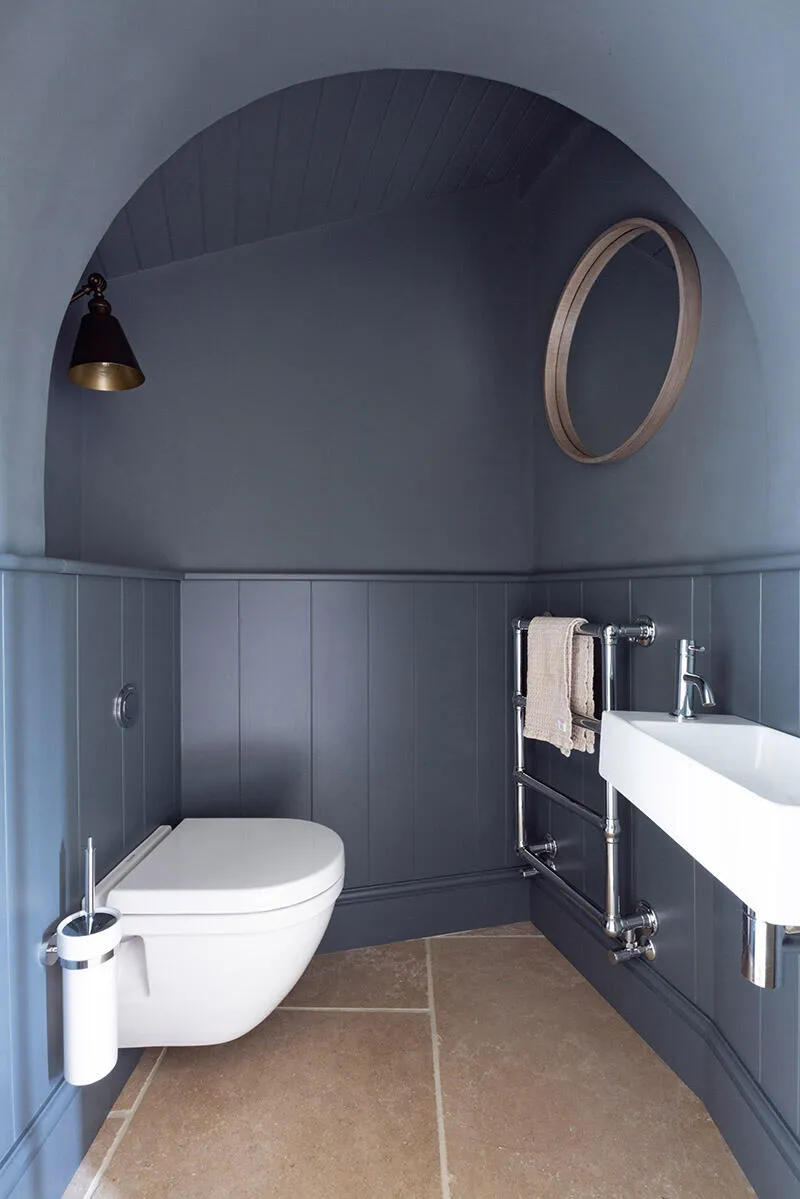Marloe - WH - Cloakroom - 196 V1 - web portfolio